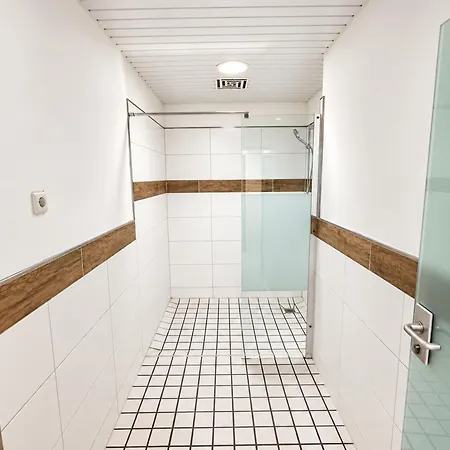 Smart B&b1 Bb1 132 Hotel *